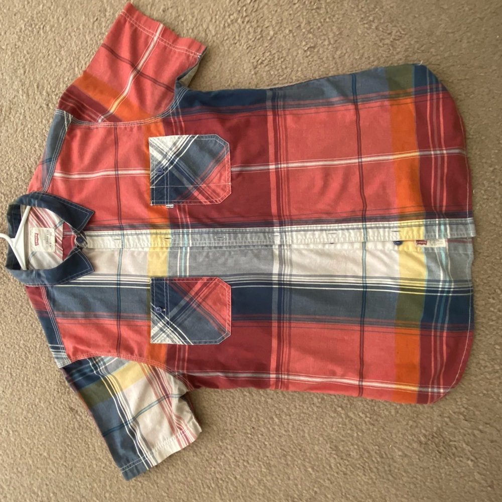 Levi men’s short sleeve button down